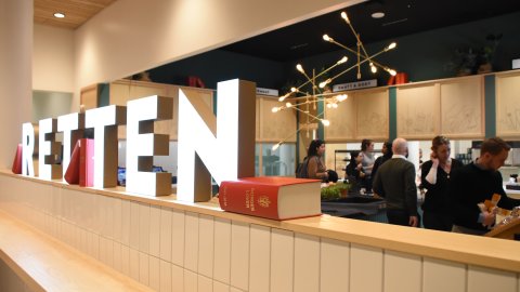 Regjeringen foreslår å kutte i advokathjelpen til studentenes juksesaker